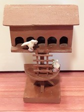 DOLLS HOUSE MINIATURE BIRD PIGEON HOUSE  DOVE COTE GARDEN ORNAMENT ACCESSORY
