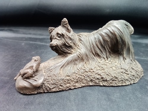Heredities vintage dog - heredities, frog