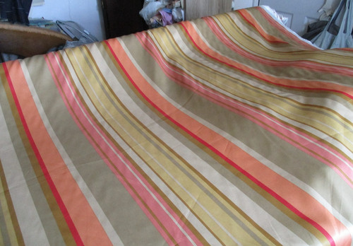Curtain fabric in 2 - curtain,