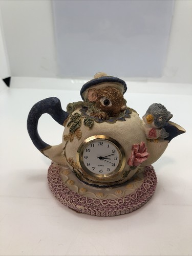 Novelty mouse teapot clock - mouse,