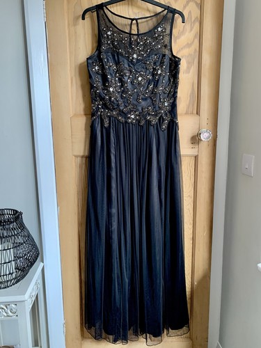 Holly willoughby black beaded - black,