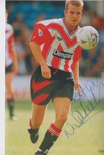Neil maddison hand signed 6x4 - hand,
