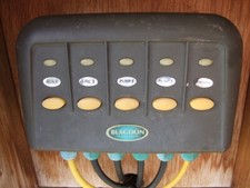 BLAGDON POWERSAFE POND SWITCH BOX SPARE FUSES 5 amp fuses and 1.5 amp fuses