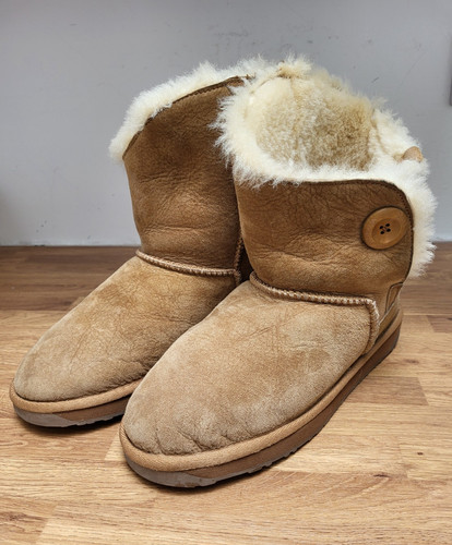 Uk7 emu melba chestnut - uk7, "melba"