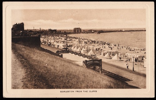 Gorleston sea beach tents - on,