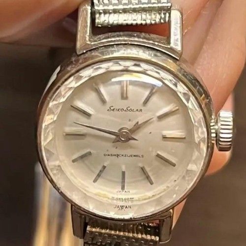 Seiko solar jewels - seiko,