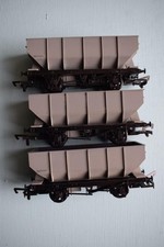 Rake of 3 Dapol B1 21T Hopper wagons, OO gauge, boxed, exc condition
