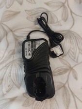 HITACHI UC18YKL  7,2-18V BATTERY CHARGER.