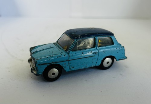 Corgi toys 216 austin a40 - no,