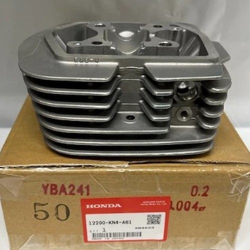 Honda cylinder head - cylinder,