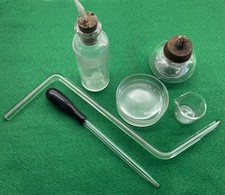 VINTAGE 1950s LABORATORY