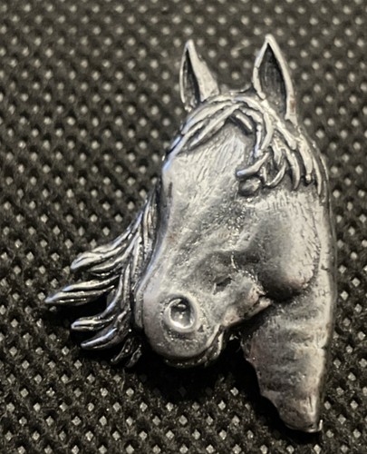 Horse head silver pewter - horse,