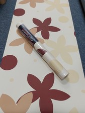 Red/Cream Flower Wallpaper Debona 4411