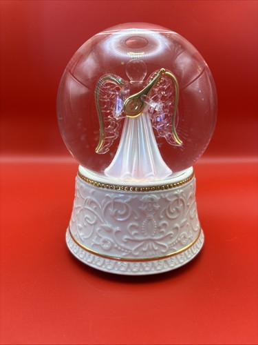 Angel snow globe san - snow, globe,san
