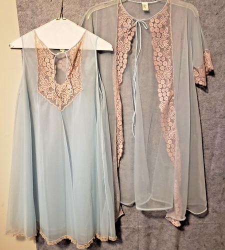 Vintage nightgown petite - nightgown,