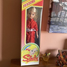 Pedigree smirky sindy from - pedigree,