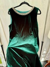 Connected Apparel Emerald