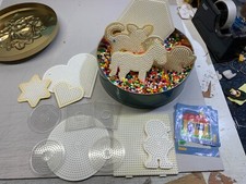 HAMA. HAMA BEADS. JOB LOT 1.5 Kilo. BEADS. PLINTHS. BASES.