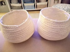 SET OF 2 ROPE STRAW WOVEN WICKER STORAGE BASKETS WHITE PLANT POTS