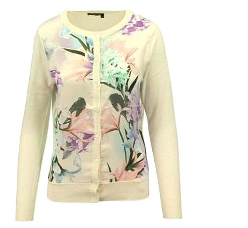 Paramour white floral button - white,