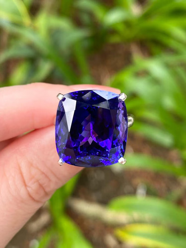 20ct cushion cut natural - 4.20ct,