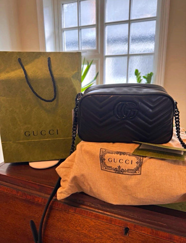 Gucci black leather - black, gg