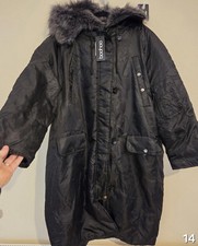 BNWT size 16 Boohoo Women's Black Long Puffer Coat Oversized with Faux Fur Hood