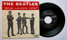 THE BEATLES 45 P/S ' SHE LOVES