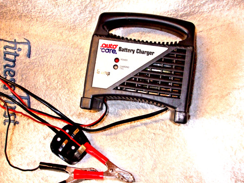 12volt battery charger - , amp