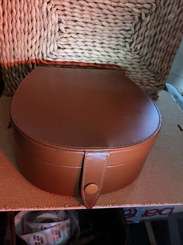 Vintage brown leather - brown,