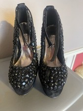 high stiletto black beads