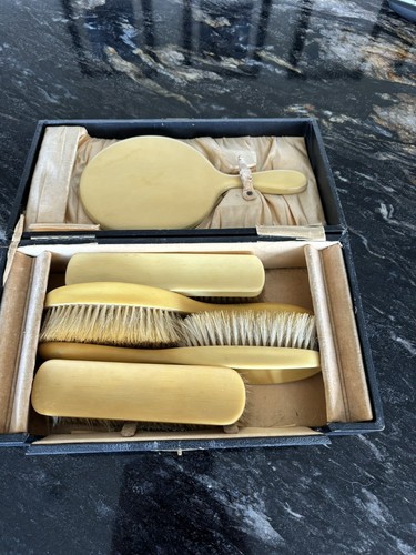 Vintage hair brush clothes - vintage,