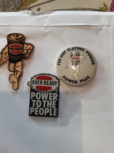 Vintage ever ready badges set - badges.,