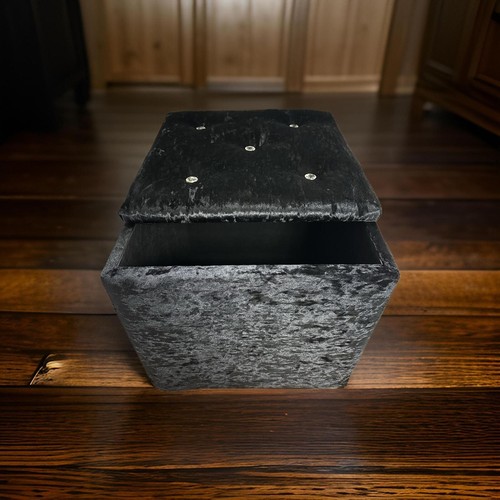 Woodenvelvet leather storage - woodenvelvet,
