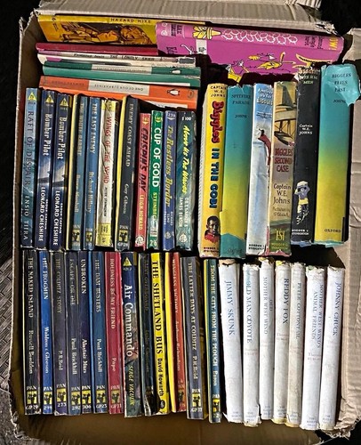 Job lot vintage books 1950s - books,