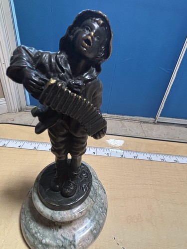 Art deco style statue - deco,