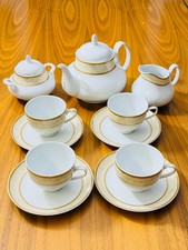 Trade Winds Tableware 11-Piece Tea Set – Ivory with Gold Floral Border – Unused