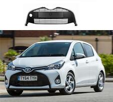 TOYOTA YARIS 2014 - 2017 FRONT BUMPER CENTRE GRILLE CHORME TRIM OEM SPEC NEW