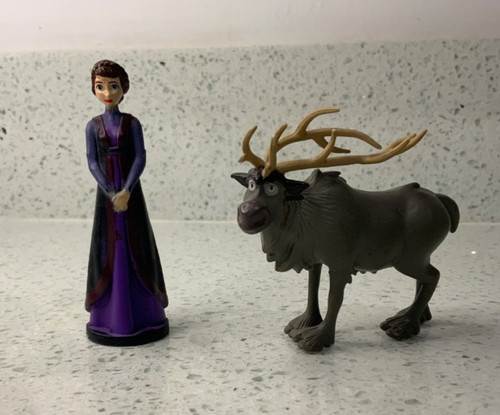Disney frozen figures - disney, sven