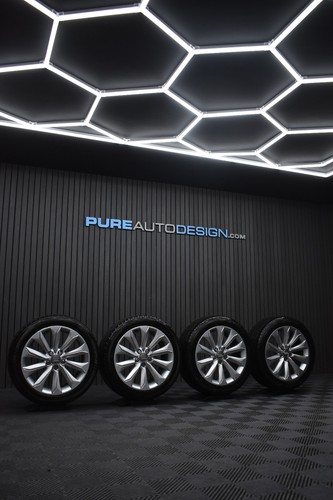 Four genuine audi - 18", a4
