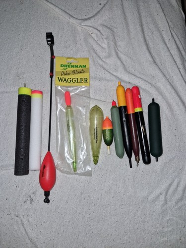 Pike floats predator - ,