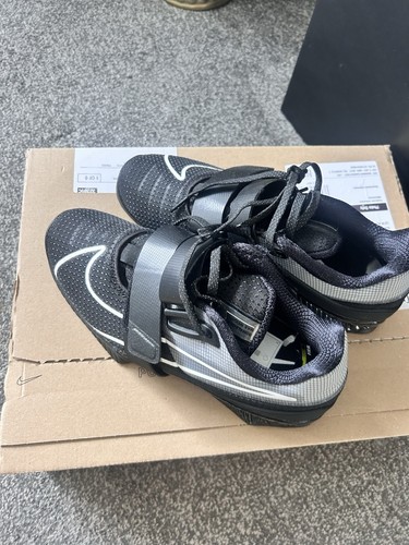 Brand new nike - new, 4