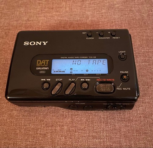 Sony tcd portable - sony, dat