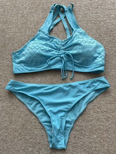 Turquoise lace detail - detail, bikini
