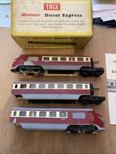 Trix 277 Meteor 3 Coach Diesel Express Maroon Boxed