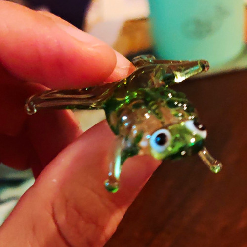 Green glass crystal frog - glass/crystal,
