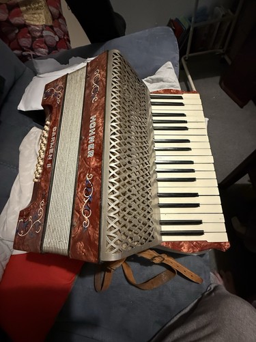 Vintage hohner carmen - hohner, ii