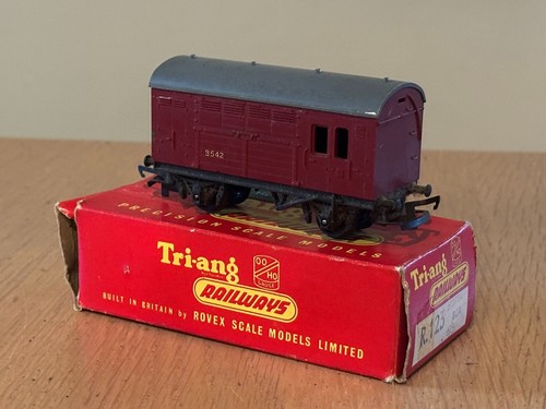 Tri ang r123 - oo, horse