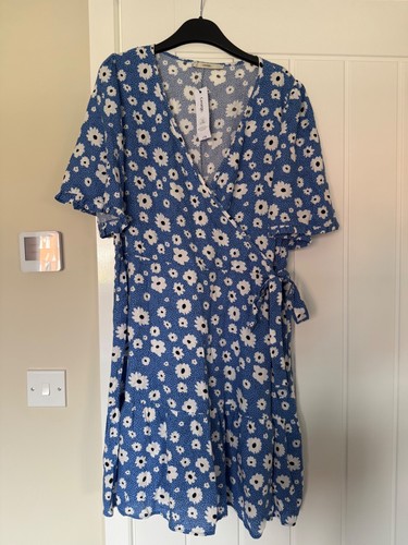 Short ladies george dress