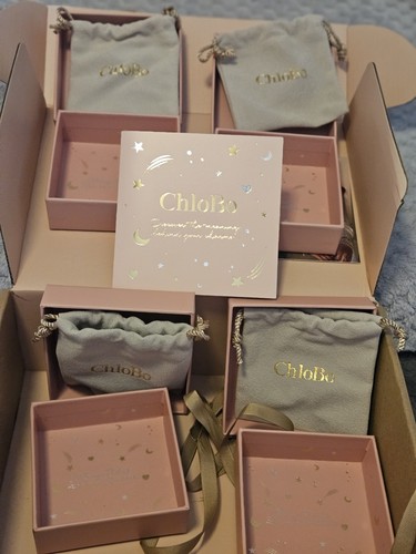 Chlobo pink empty boxes - boxes, x